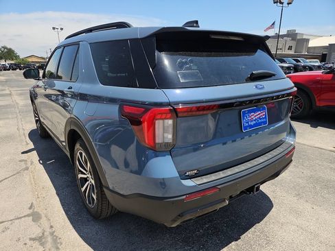 New 2026 Ford Explorer ST-Line w/ Premium Package RWD image 9