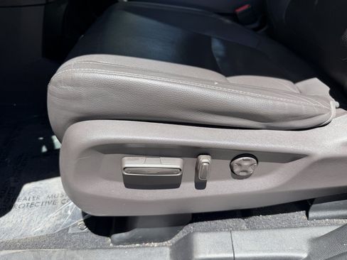 Used 2019 Honda Odyssey Elite image 31