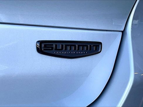 Used 2025 Jeep Grand Cherokee L Summit AWD/4WD image 8