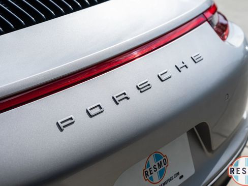 Used 2017 Porsche 911 Carrera 4S image 12