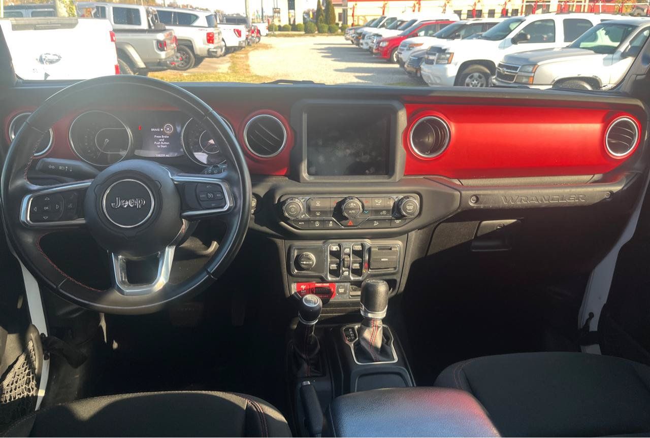 Used 2018 Jeep Wrangler Unlimited Rubicon AWD/4WD image 17
