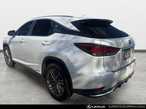 Used 2021 Lexus RX 450h AWD w/ Luxury Package image 4