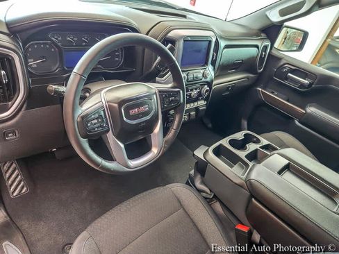Used 2019 GMC Sierra 1500 SLE w/ SLE Value Package AWD/4WD image 10