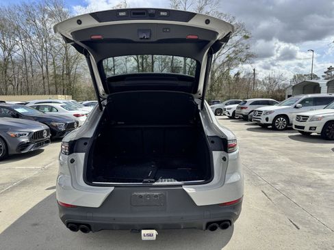 Used 2022 Porsche Cayenne S Platinum image 21