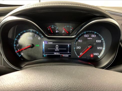 Used 2019 Chevrolet Impala LT FWD image 14