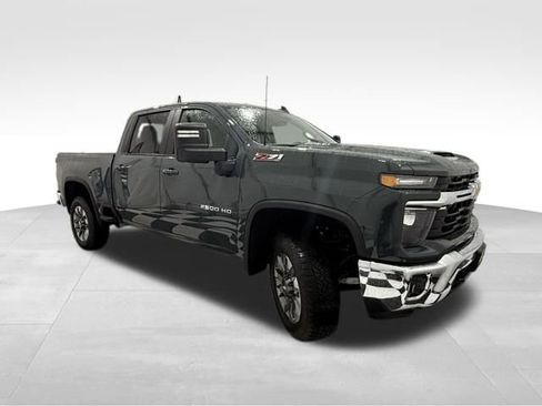 New 2026 Chevrolet Silverado 2500 LT image 7