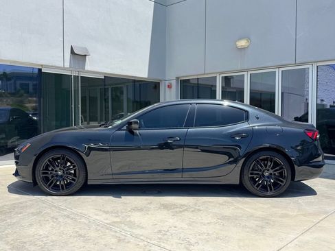 Certified 2023 Maserati Ghibli Modena RWD image 5
