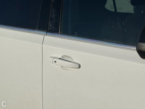 Used 2021 Chevrolet Traverse LS w/ LPO, Floor Liner Package image 8