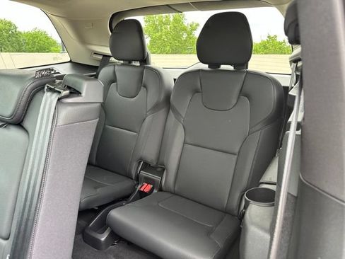 Certified 2024 Volvo XC90 B6 Plus AWD/4WD image 13