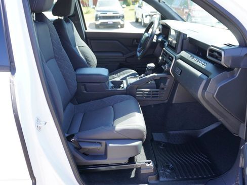 Used 2024 Toyota Tacoma SR RWD image 19