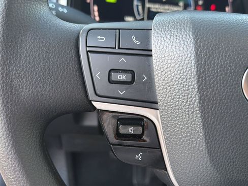 Used 2025 Toyota Camry LE w/ Convenience Package FWD image 21