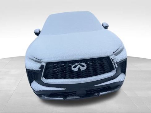 Used 2024 INFINITI QX60 Sensory image 4