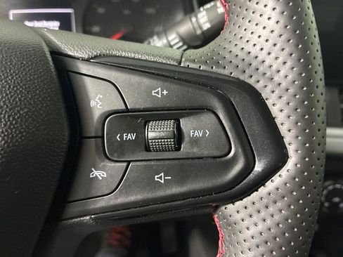 Used 2024 Chevrolet Trax RS image 22