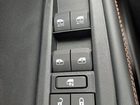 New 2026 Jeep Cherokee Limited AWD/4WD image 14