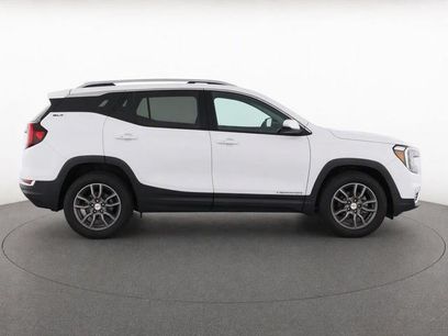 Used 2024 GMC Terrain SLT