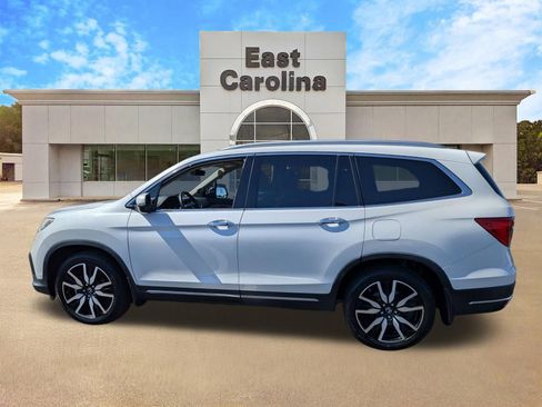Used 2021 Honda Pilot Touring image 6