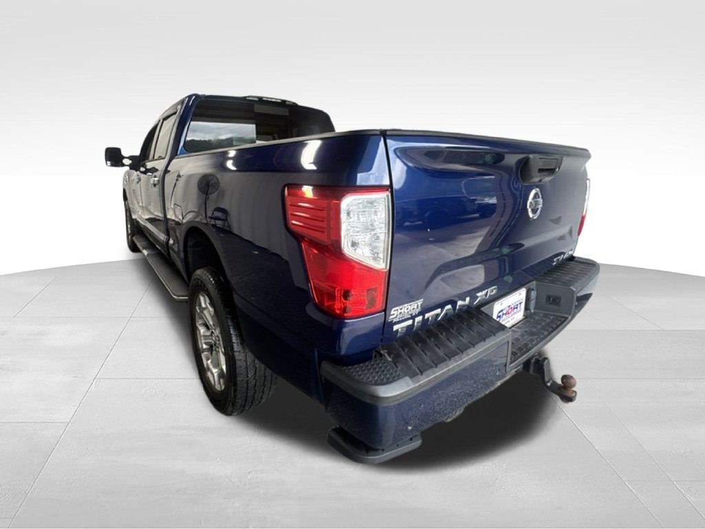 Used 2021 Nissan Titan SV w/ SV Convenience Package AWD/4WD image 13