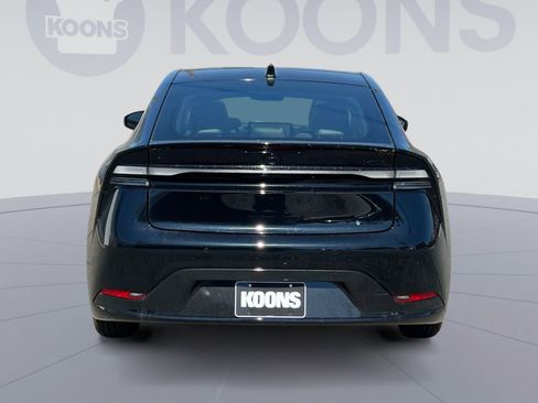 New 2026 Toyota Prius Plug-In Hybrid image 5