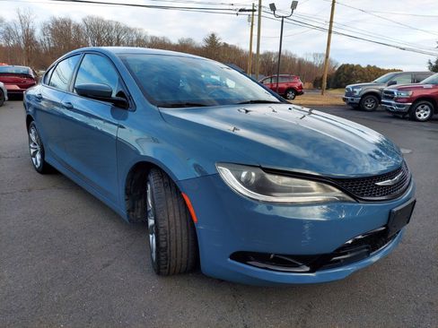 Used 2015 Chrysler 200 S w/ Navigation & Sound Group I image 3