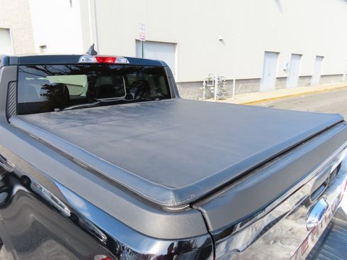 Used 2023 Ford Maverick Lariat image 10