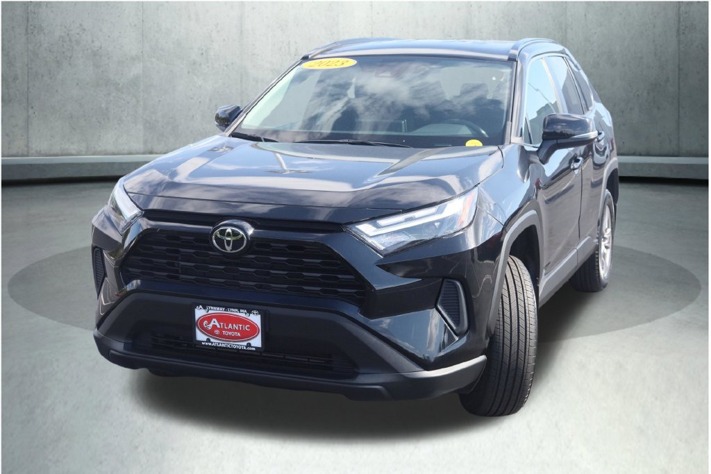 Used 2023 Toyota RAV4 XLE AWD/4WD image 23
