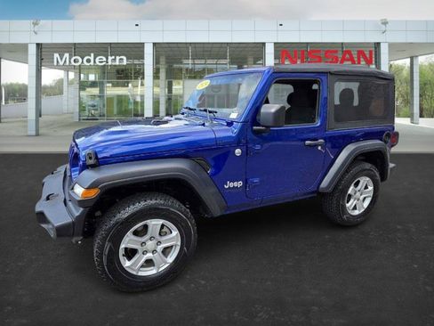 Used 2019 Jeep Wrangler Sport image 1