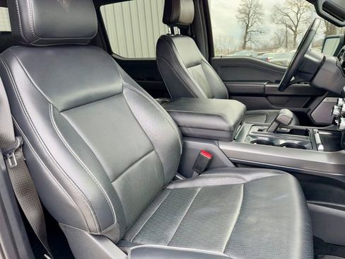 Used 2024 Ford F150 Lariat image 9