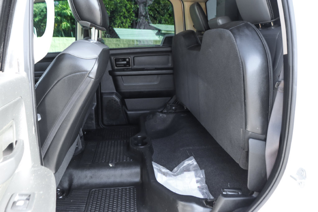 Used 2020 RAM 5500 Tradesman w/ Chrome Appearance Group AWD/4WD image 37