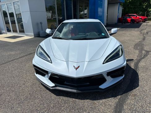 Used 2023 Chevrolet Corvette Stingray Coupe w/ Z51 Performance Package RWD image 2