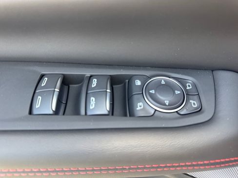 New 2026 GMC Yukon AT4 Ultimate w/ LPO, Floor Liner Package AWD/4WD image 17