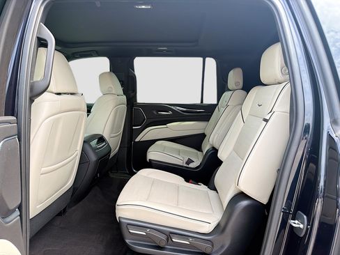 Used 2023 Cadillac Escalade ESV Sport w/ Touring Package AWD/4WD image 23