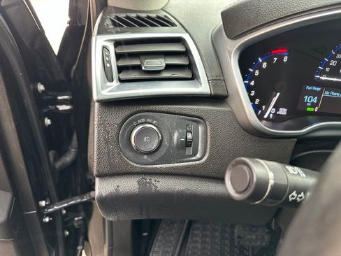 Used 2014 Cadillac SRX Premium w/ Driver Assist Package AWD/4WD image 12