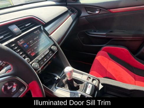 Used 2021 Honda Civic Type R image 3
