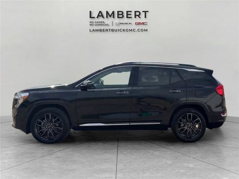 Used 2023 GMC Terrain Denali w/ Black Diamond Edition AWD/4WD image 2