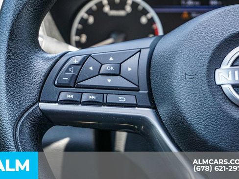 Used 2025 Nissan Altima 2.5 SV FWD image 28