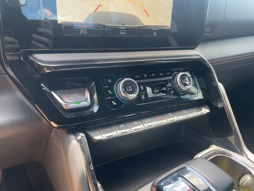 Used 2022 GMC Sierra 1500 AT4 AWD/4WD image 17