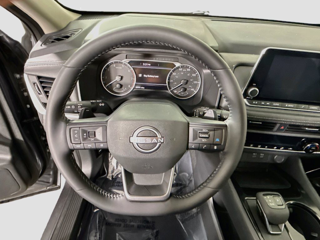 Certified 2025 Nissan Rogue SV FWD image 19