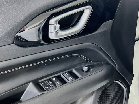 Used 2022 Jeep Compass High Altitude image 18