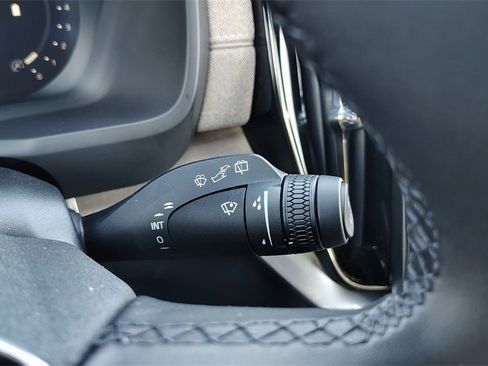 New 2026 Volvo XC90 B6 Plus image 17