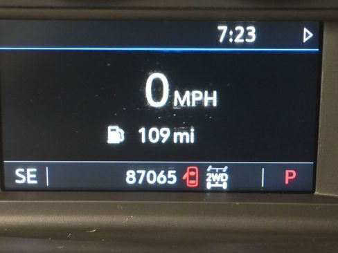 Used 2023 Chevrolet Silverado 2500 Custom w/ Gooseneck/5TH Wheel Package image 32