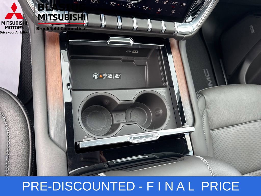 Used 2026 GMC Yukon Denali w/ Sun & Power Step Package AWD/4WD image 33