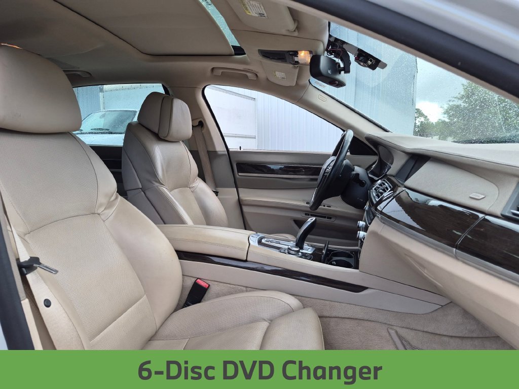 Used 2009 BMW 750Li RWD image 33