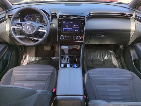 Used 2022 Hyundai Santa Cruz SEL image 15