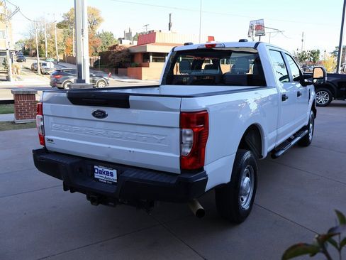 Used 2020 Ford F250 XL w/ Power Equipment Group image 6