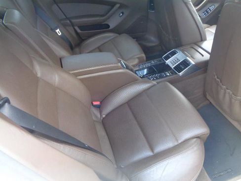 Used 2015 Porsche Panamera 4S Executive image 15