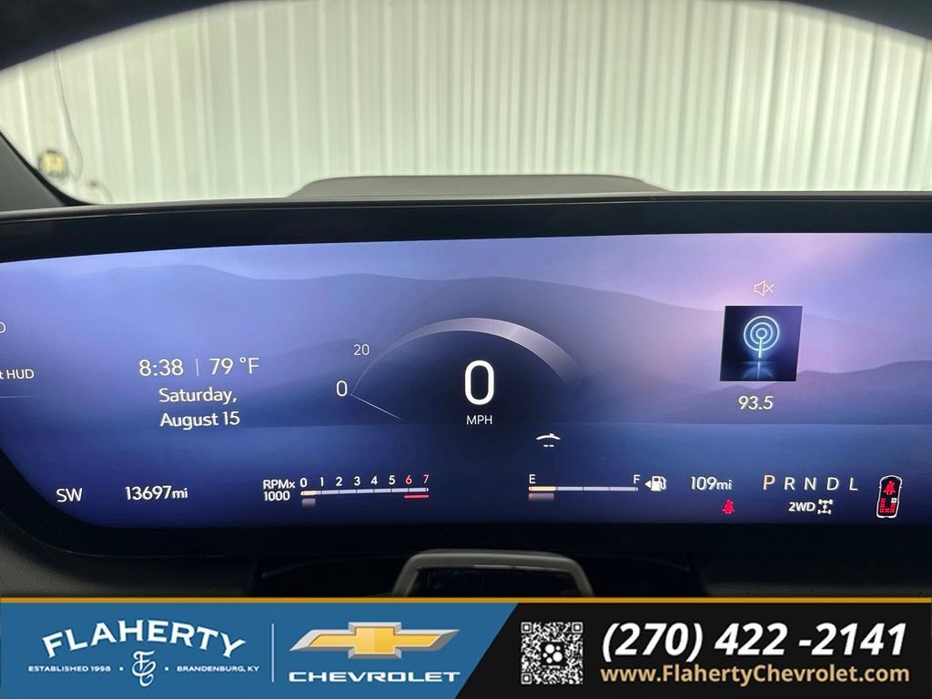 Used 2025 Buick Enclave Avenir w/ Super Cruise Package AWD/4WD image 26