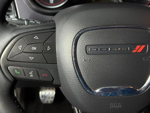 Used 2016 Dodge Challenger R/T RWD image 20