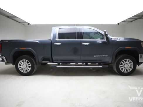 Used 2020 GMC Sierra 2500 SLT w/ SLT Premium Plus Package AWD/4WD image 7