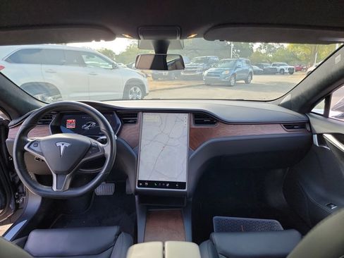Used 2021 Tesla Model S Long Range Plus AWD/4WD image 18