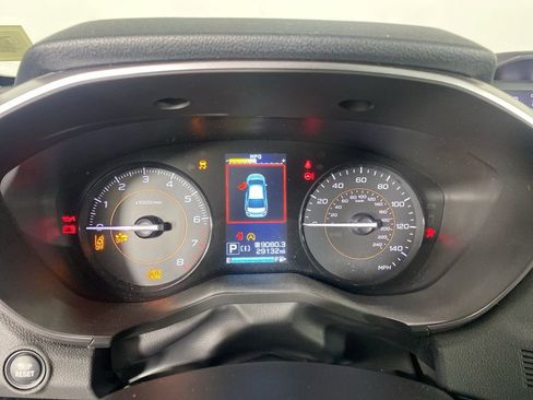 Used 2023 Subaru Crosstrek 2.0i Premium image 13